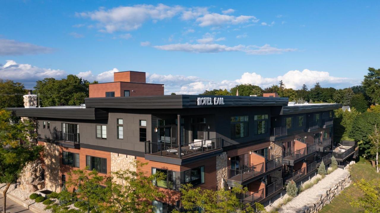 The Earl In Charlevoix Hotell Exteriör bild