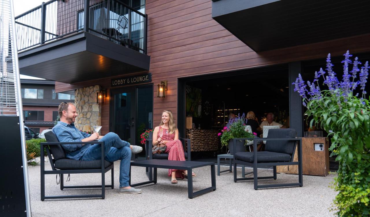 The Earl In Charlevoix Hotell Exteriör bild