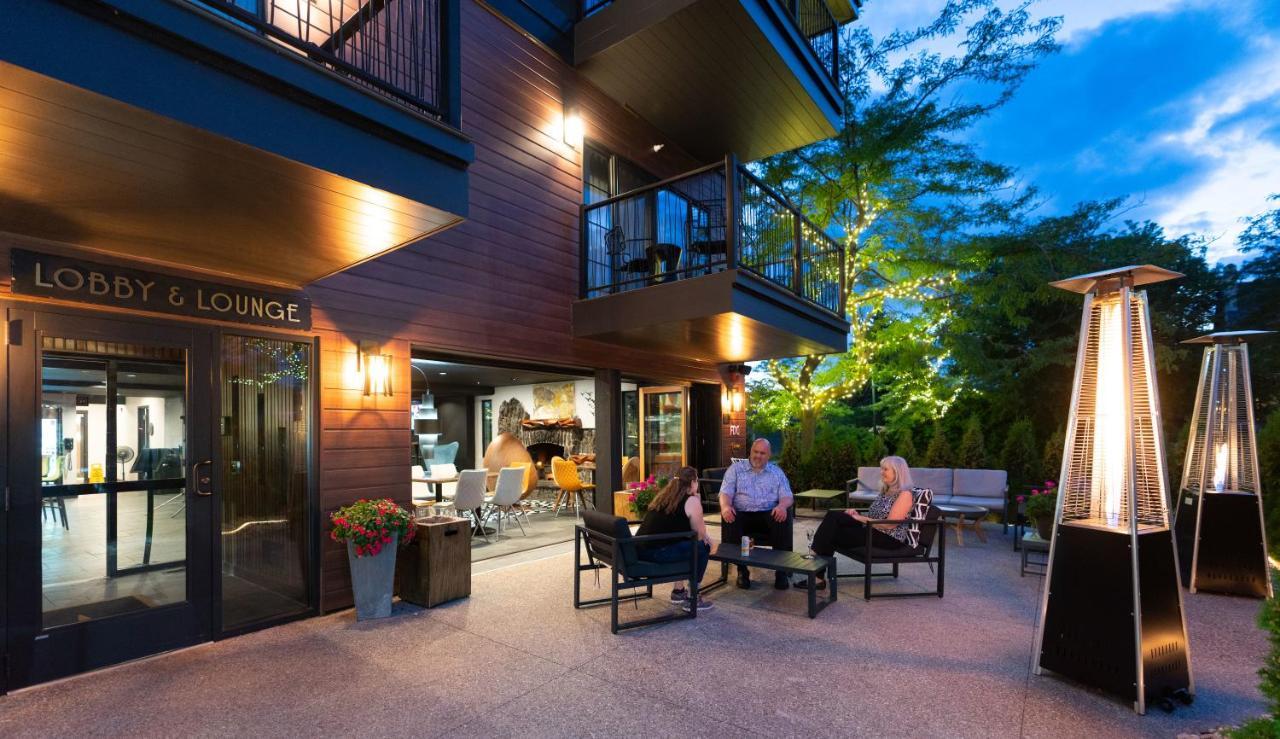 The Earl In Charlevoix Hotell Exteriör bild