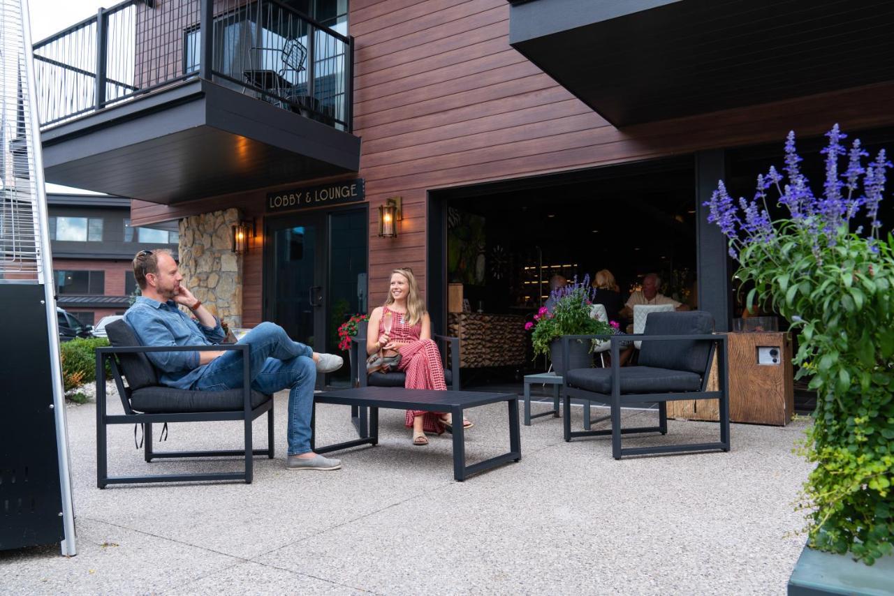 The Earl In Charlevoix Hotell Exteriör bild